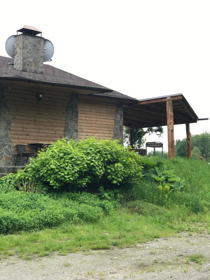 Диброва Dibrova  Bagian luar foto