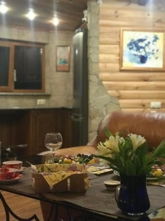 Диброва Dibrova  Bagian luar foto