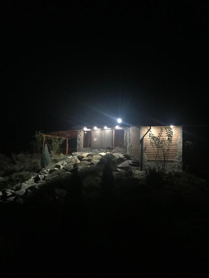 Диброва Dibrova  Bagian luar foto